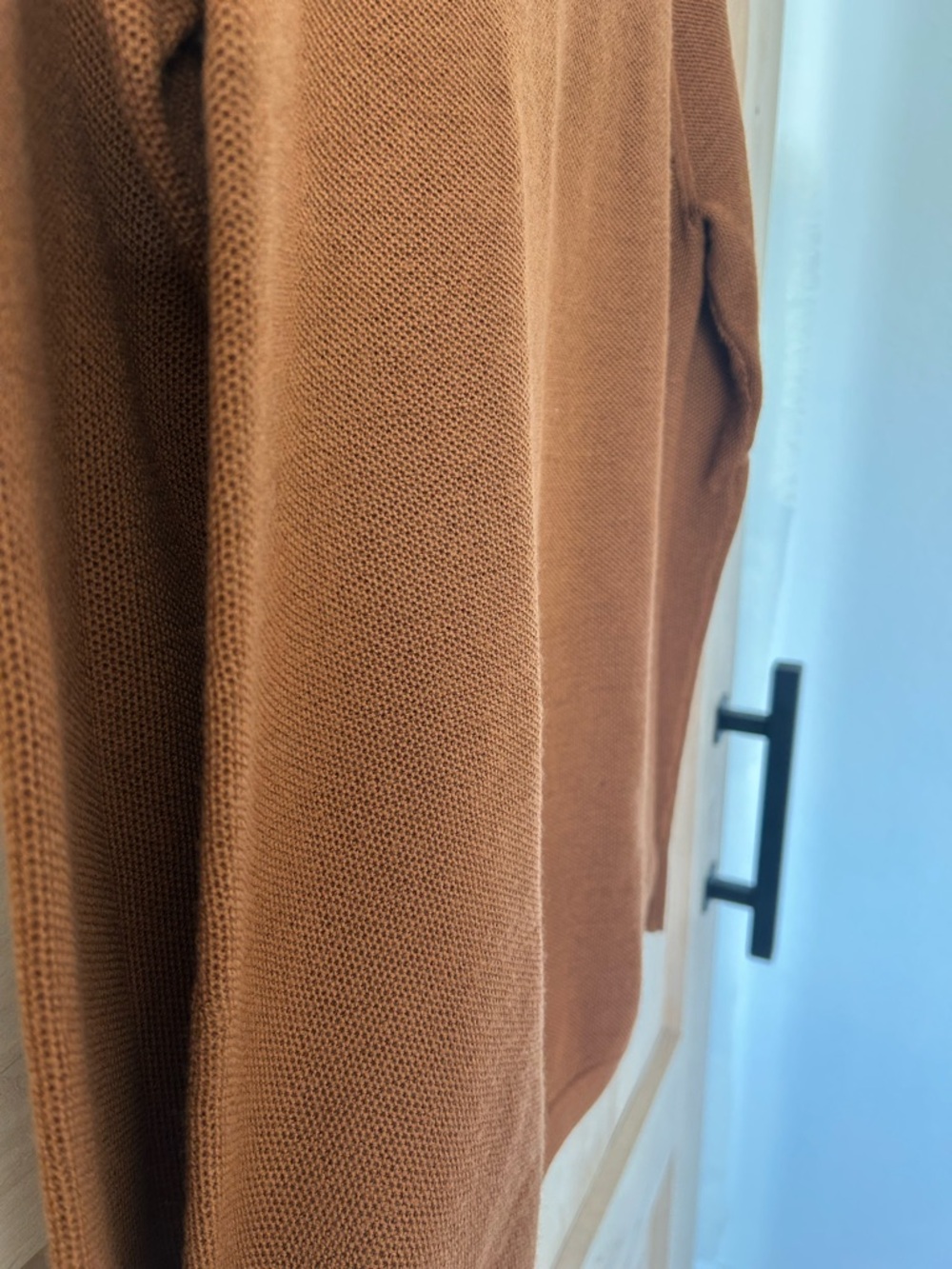 Lululemon Butternut Brown 100% Merino Wool Honeycomb crew Sweater EUC, Size 8 - Picture 7 of 11